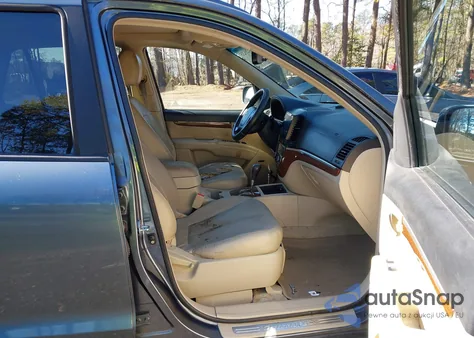 2009 Hyundai Santa Fe Limited from USA, damaged, VIN 5NMSH13E79H289776